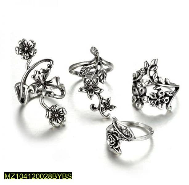 Pack of 4antique rings 2