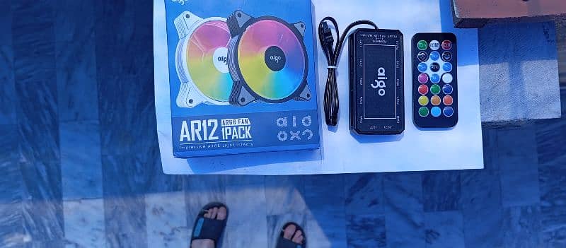 Aigo AR12 RGB Fan Gaming Computer Fans + Controller 1