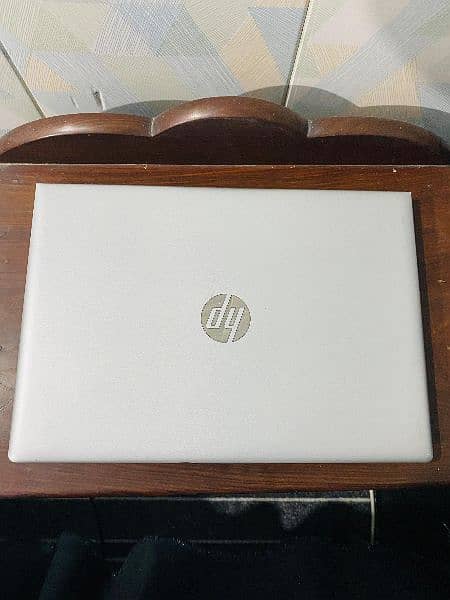 HP Probook FHD 1080p Display 10\10 Condition 4