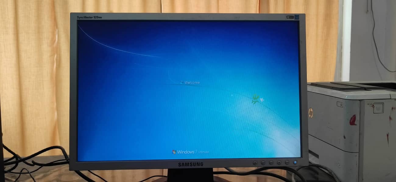 PC + LCD for sale Urgent 7