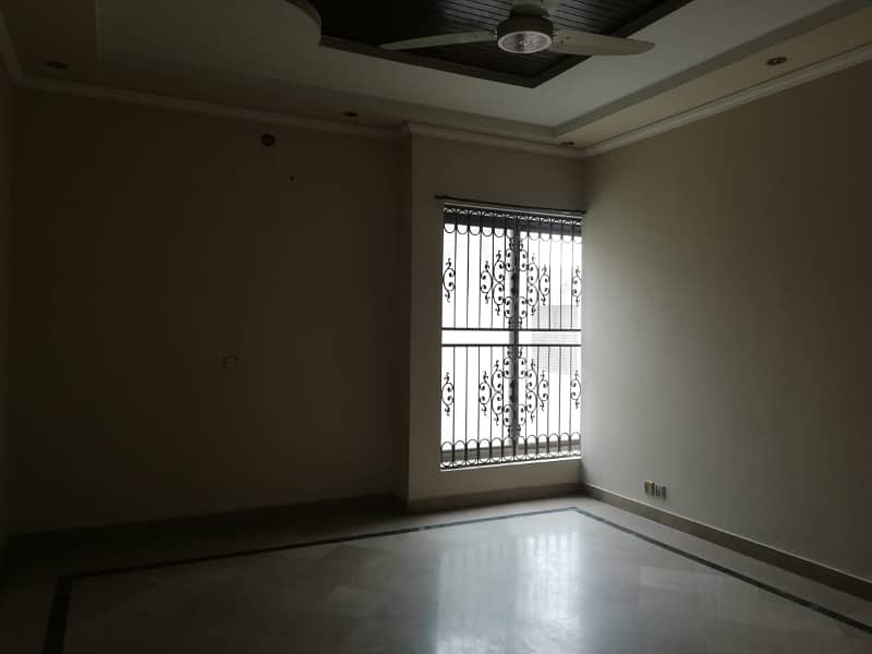 1 Kanal Double Unit Bungalow Available For Rent In DHA Phase 4 Block DD 13
