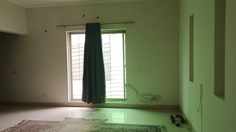 1 Kanal Double Unit Bungalow Available For Rent In DHA Phase 4 Block DD 27