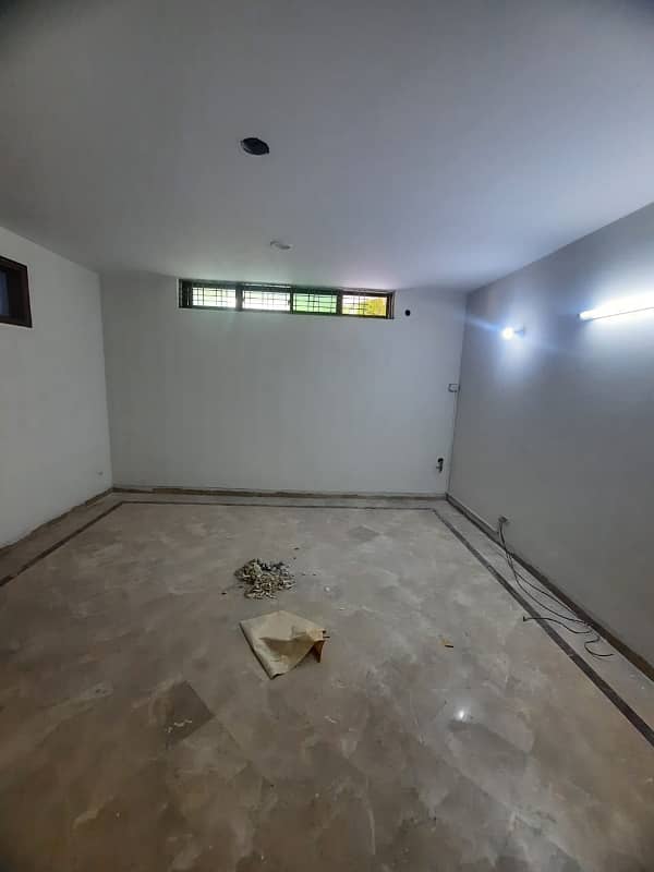 1 Kanal Double Unit House For Rent in DHA Phase 1 Block L Near H Market 13