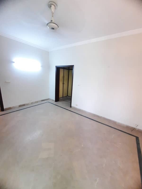 1 Kanal Double Unit House For Rent in DHA Phase 1 Block L Near H Market 29