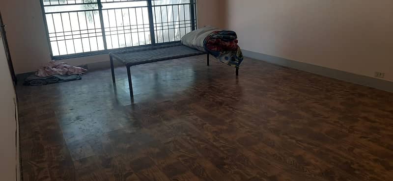 1 Kanal Lower Portion Available For Rent in DHA Phase 2 Block T 1