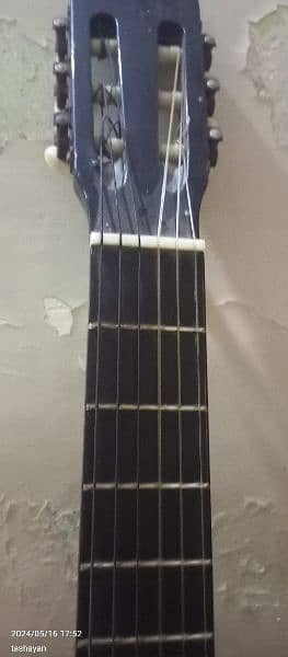 classical Guitar standard size 1