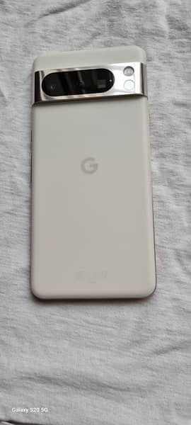 Google Pixel 8 Pro 256 Whitw UK Phone Non PTA 4