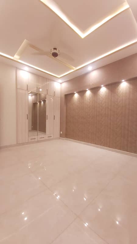 Brand New 10 Marla Low Budget House is in Bahria Town Lahore LDA Approaved Area 5
