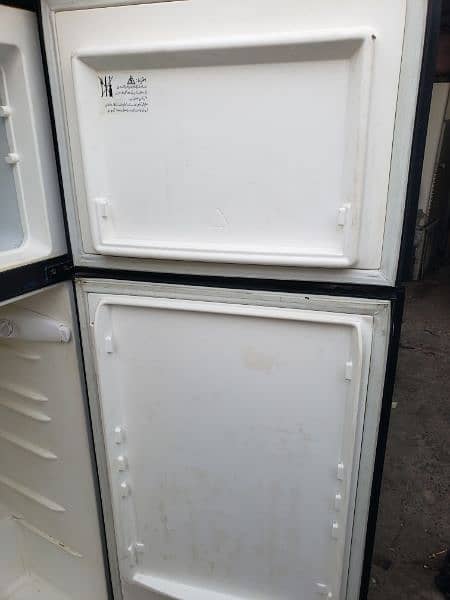 I am selling my Electrolux refrigerator in good condition 5