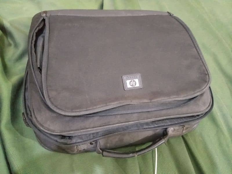 GENION HP LAPTOP OLD VERSION WITH BAG 2