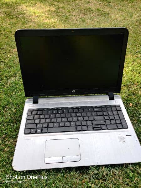 HP ProBook 450 /i5 6th gen/8 gb DDR3 ram 256 gb SSD/2 gb graphics card 1
