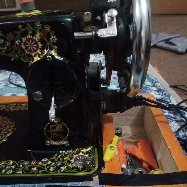 Tecno sewing  machine 3