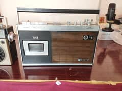 Sanyo Cassette Player and Radio - Best Condition