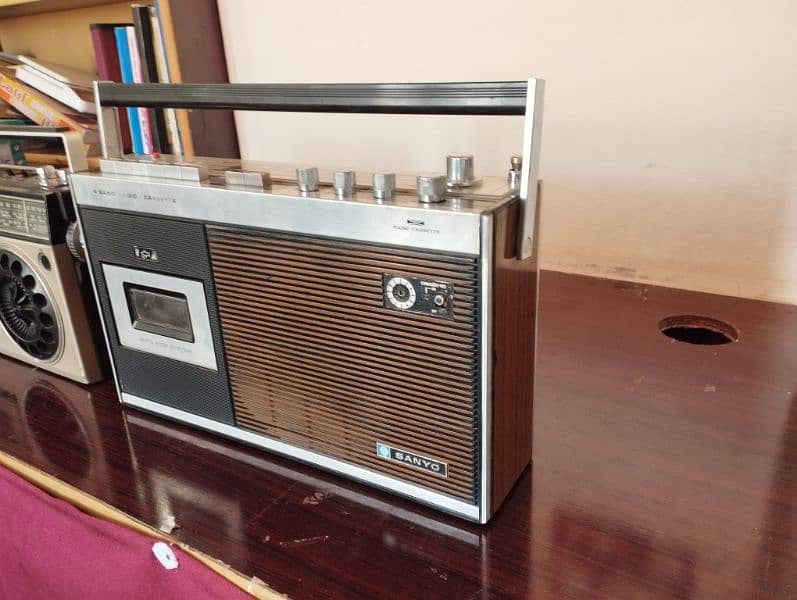 Sanyo Cassette Player and Radio - Best Condition 1