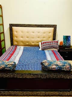 bedroom set for sale only serious buyers contact karen. no. 03313911570