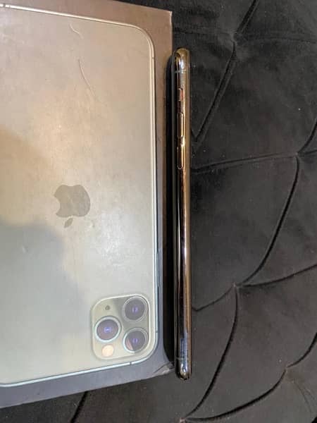 Iphone 11 pro max 64 GB Single Sim PTA approved 3