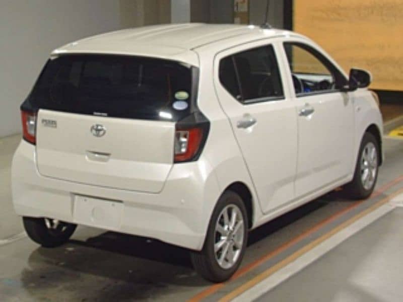 Toyota Pixis Epoch 2020 9