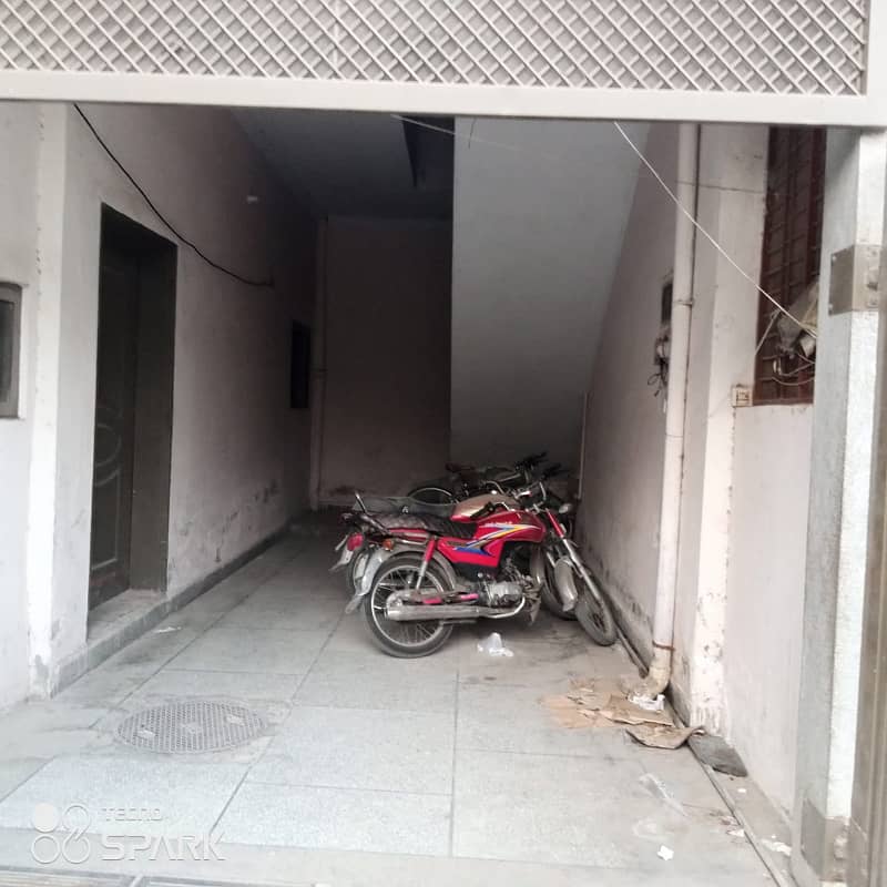 3.5 Marla Commercial Triple Storey Building For Sale For Sale Very Prime Location At Township 2