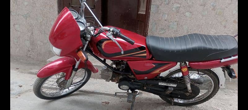crown bike new condition 2020 model chinese 1