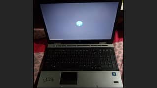 Hp laptop (Ram 8 gb)(Memory 320 gb)