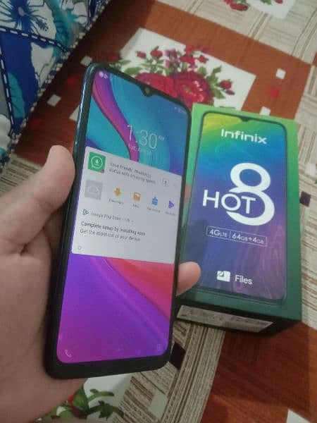 infinix hot 8    4/64 panal chang all ok with box 03431321366 1