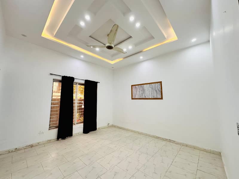 10 Marla Like A Brand New House Is Available For Sale In Overseas B Extension Bahria Town Lahore 9