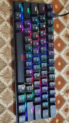Koorui 60% Mechanical Keyboard [extra switches]