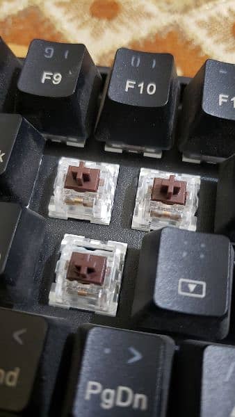 Koorui 60% Mechanical Keyboard [extra switches] 3