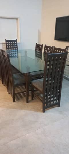 8 seater dinning table solid wood thick glass top
