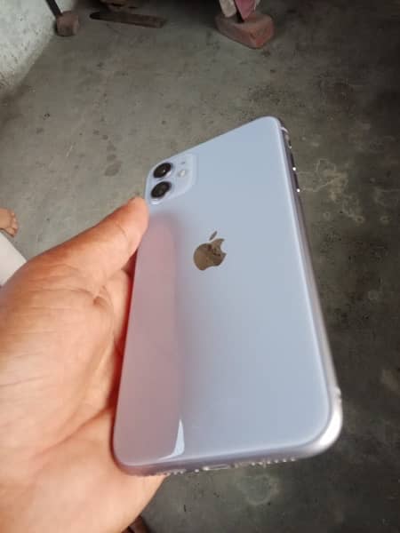 iPhone 11 64GB only mobile 5
