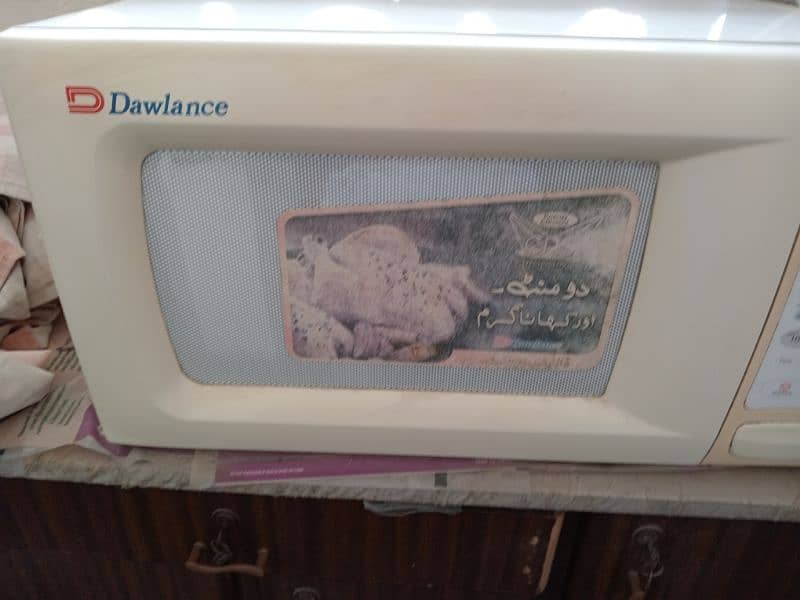 microwave in New condition 1