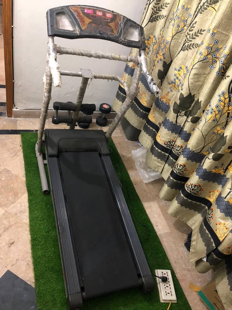 Automatic Treadmill / exercise machine for Sale in House 1