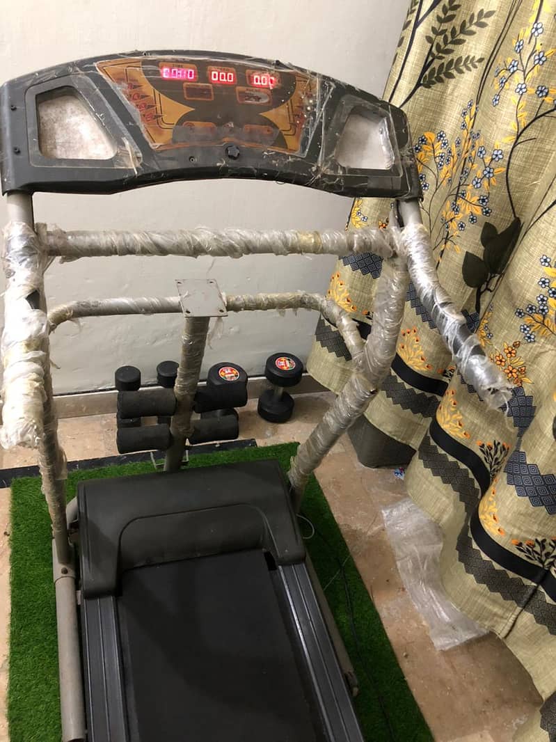 Automatic Treadmill / exercise machine for Sale in House 2