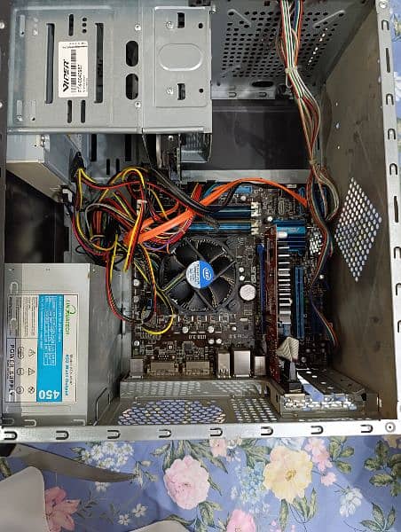 Gaming PC is for sale and the price can be changed. 5