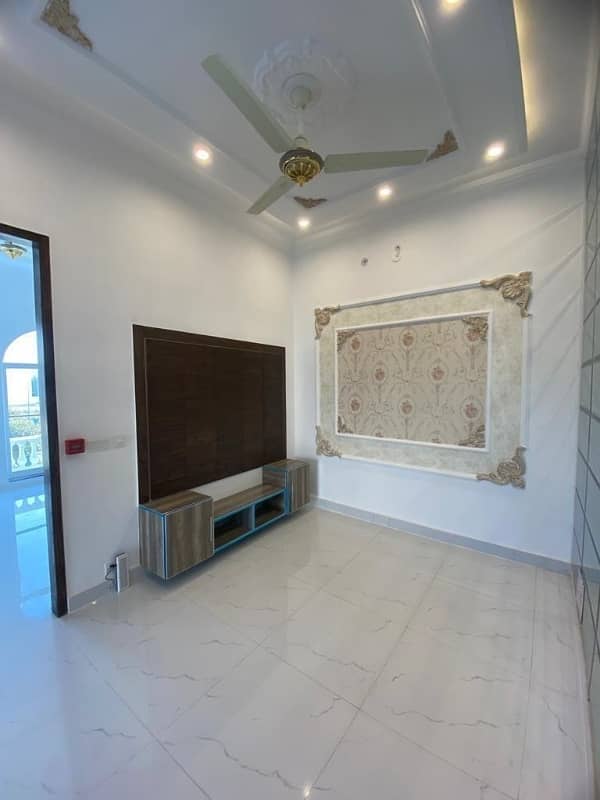 Supereb Location 5 Marla Brand New 3 Bed House In DHA 9 Town For Sale 12