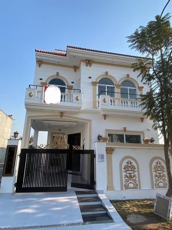 Supereb Location 5 Marla Brand New 3 Bed House In DHA 9 Town For Sale 0