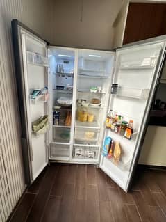 signature 2 door fridge side by side 0