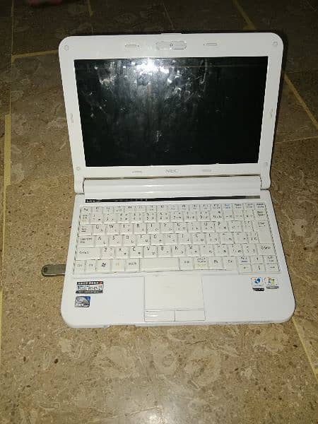 NEC baby laptop 0