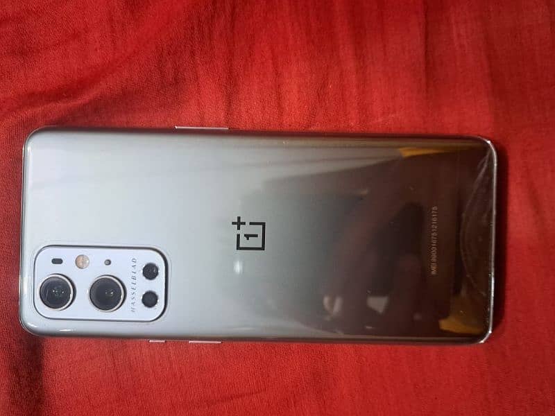 OnePlus 9 pro 12/256 GB 2