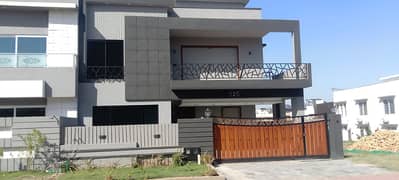 Per day furnished house 10 marla 5 bedroom rent phase 2 bahria town Islamabad