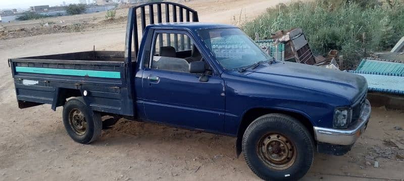 Toyota pickup new  Loading body never used after making  new body 1