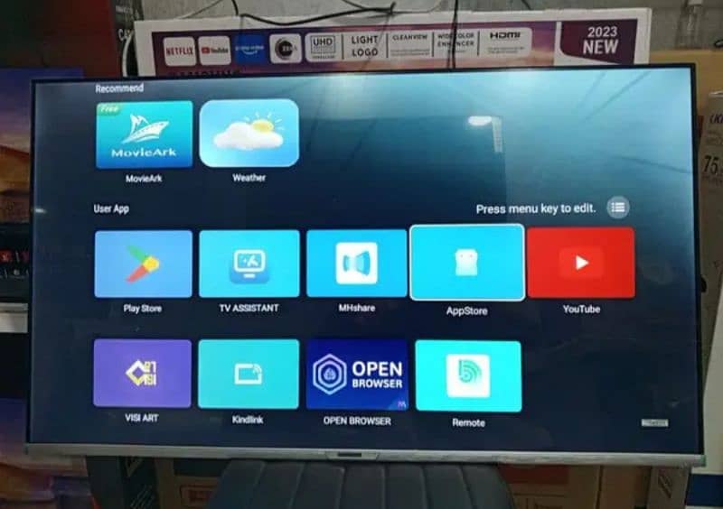 43 InCh Samsung LED TV 03004675739 0