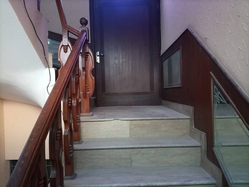 1 Kanal House 3rd Floor For Available Rent In Johar Town Phase 1 For Offices Corner or Facing Park Many CarsParking 11