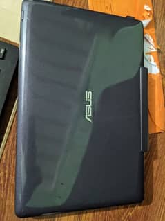 Asus Transformer T100t Tablet + laptop 0