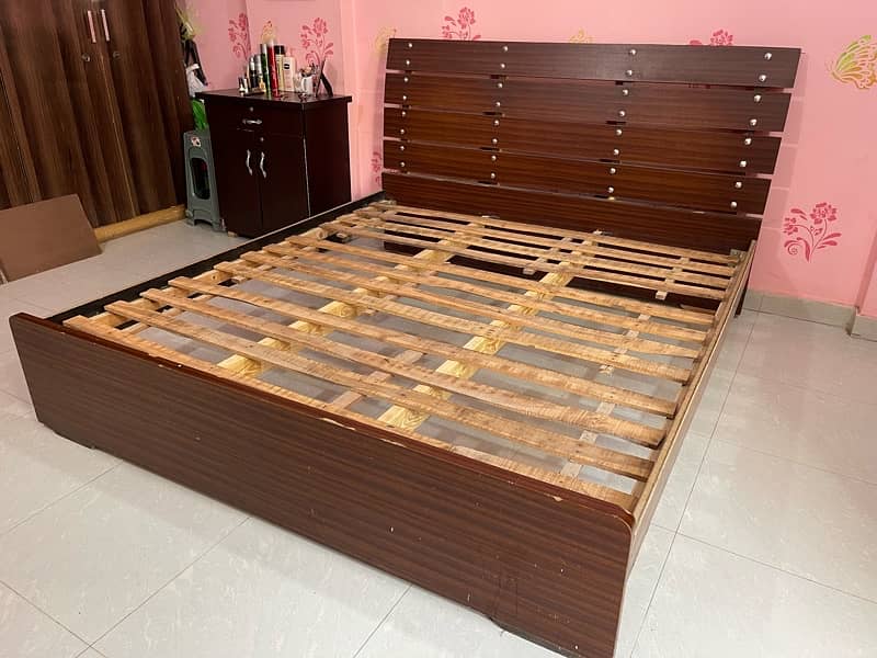 Used Bed for Sale 2