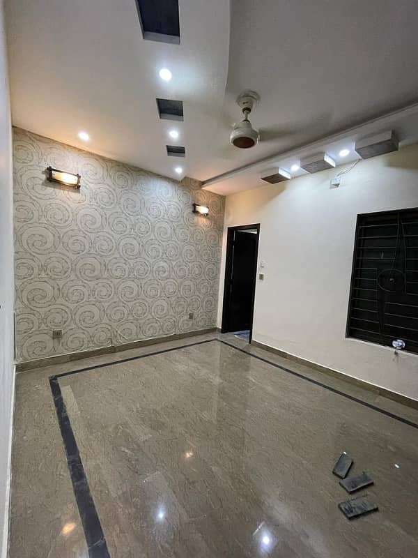 5 Marla Upper Portion For Rent in Bahria Town Lahore 2