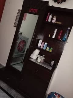 Dressing Table For Sell 0