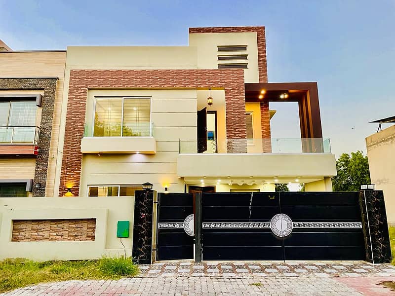 10 Marla Upper Portion For Rent in Narigs Block Bahria Town Lahore 4