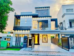 10 Marla Upper Portion Ovcersea B on Beautiful Location For Rent in Bahria Town Lahore
