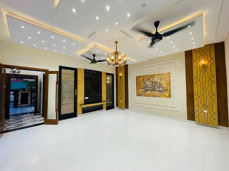 10 Marla Upper Portion Ovcersea B on Beautiful Location For Rent in Bahria Town Lahore 6